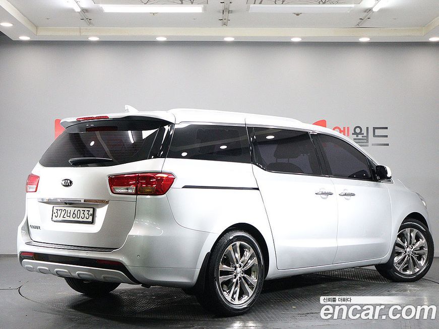 Kia Canival 2016