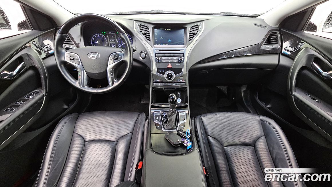 Hyundai Grandeur 2016