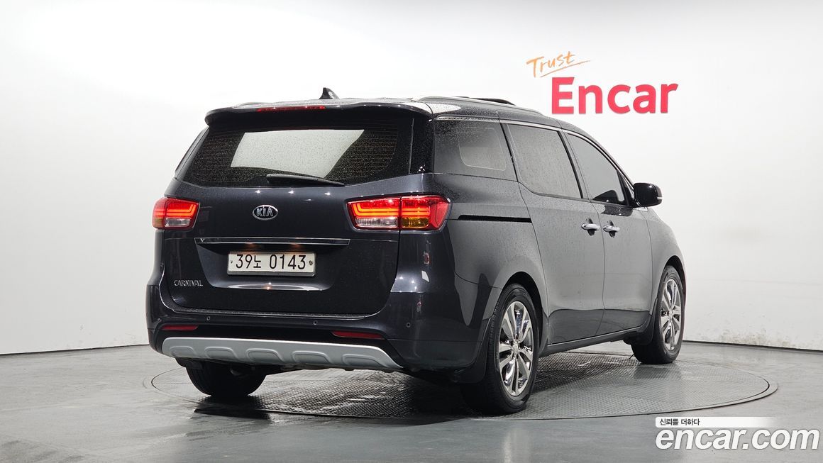 Kia Canival 2017