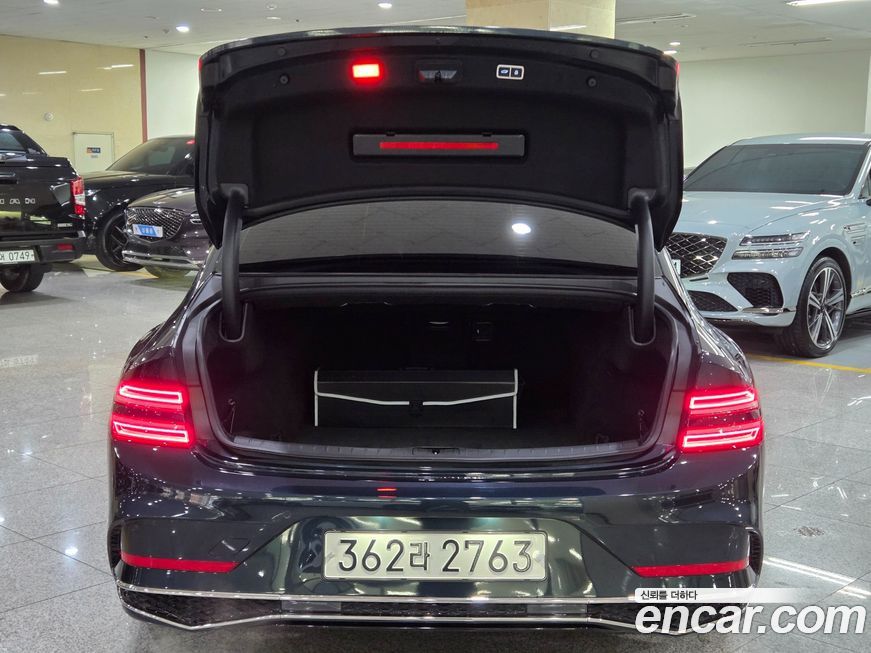 Genesis G80 2025