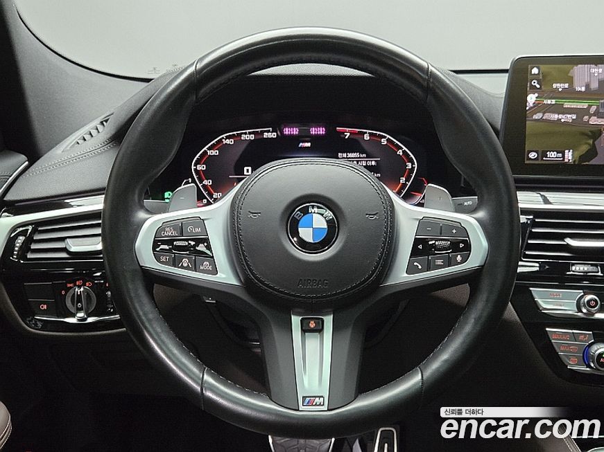 BMW Gran Turismo 2023