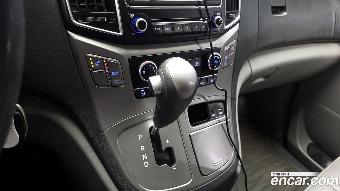 Hyundai Starex 2017