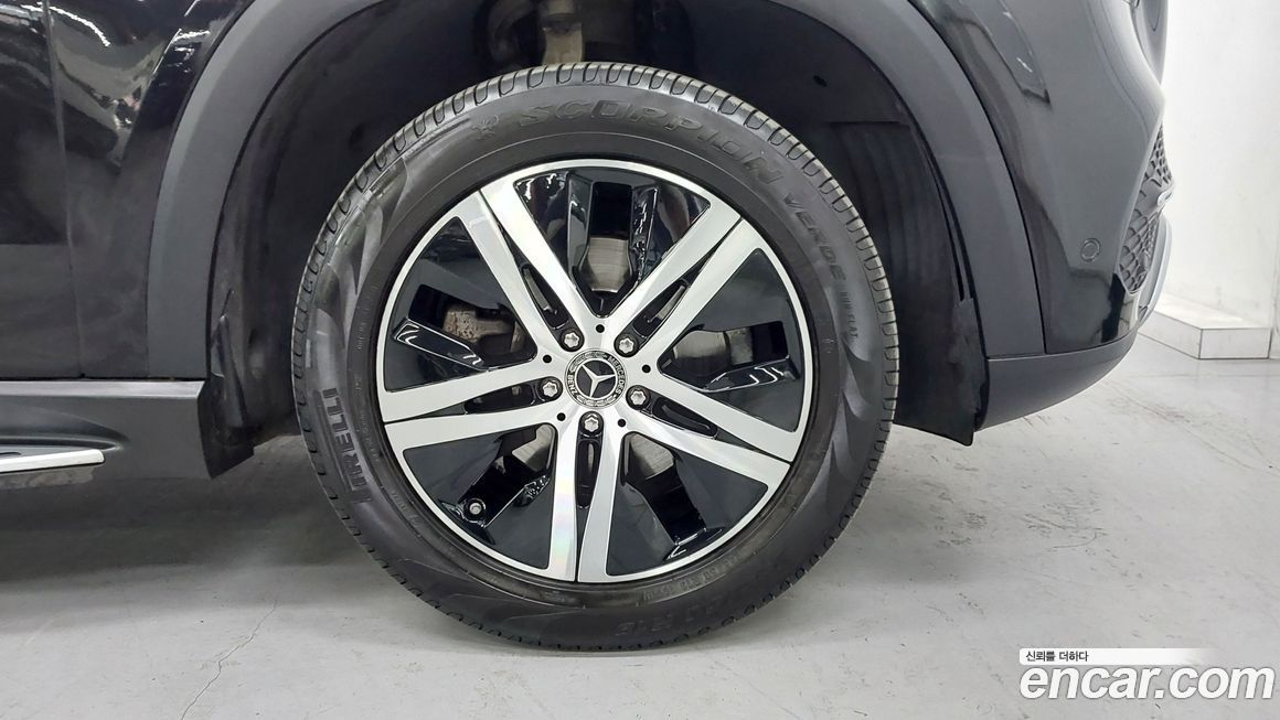 Mercedes-Benz GLE-Class 2020