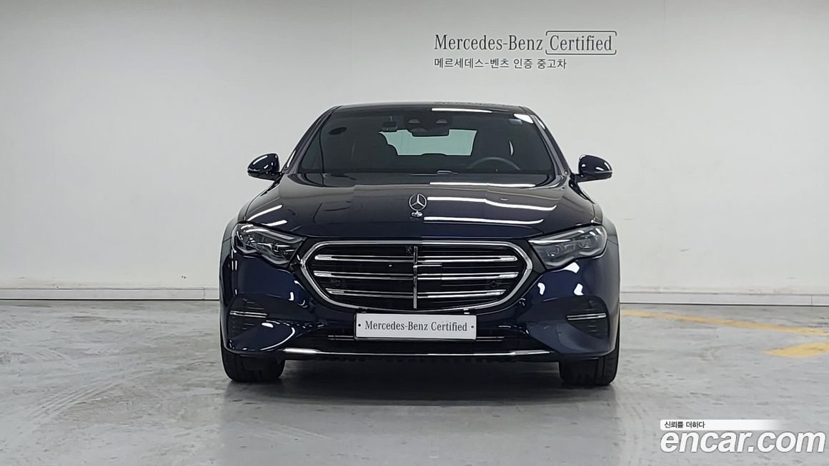 Mercedes-Benz E-Class 2025
