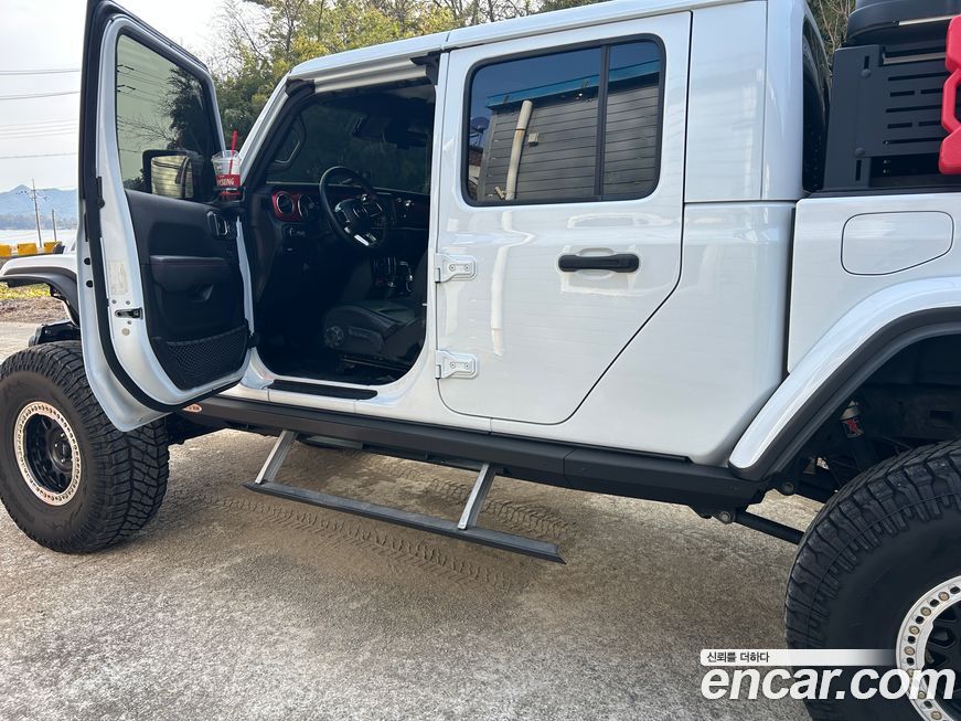 Jeep Gladiator 2021