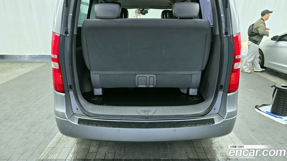 Hyundai Starex 2019