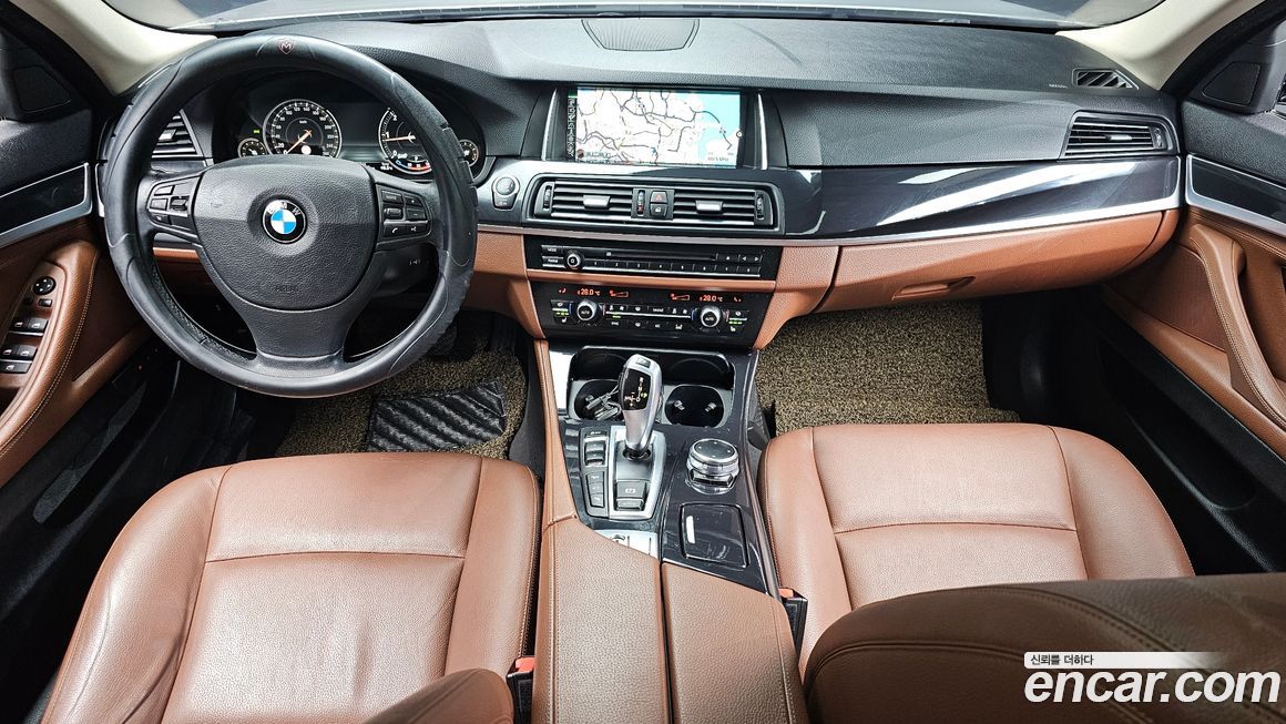 BMW 5-Series 2016