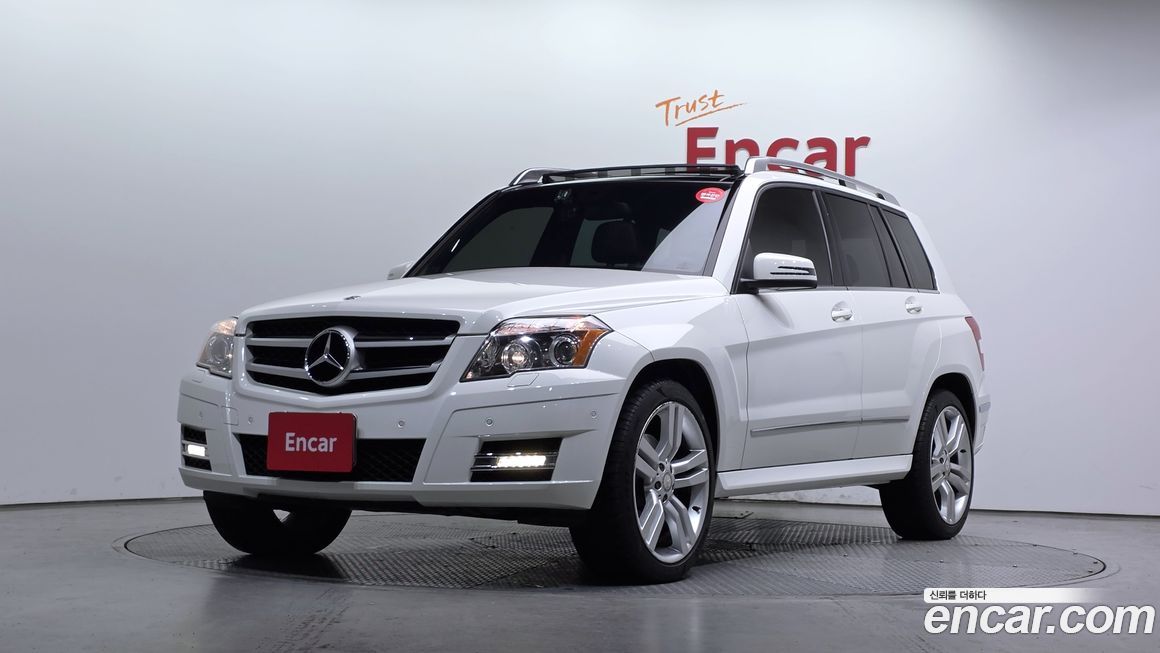 Mercedes-Benz GLK-Class 2011
