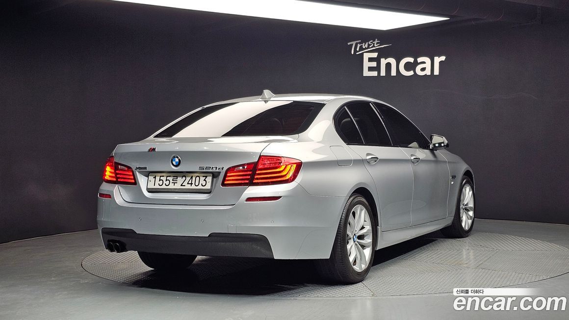 BMW 5-Series 2016