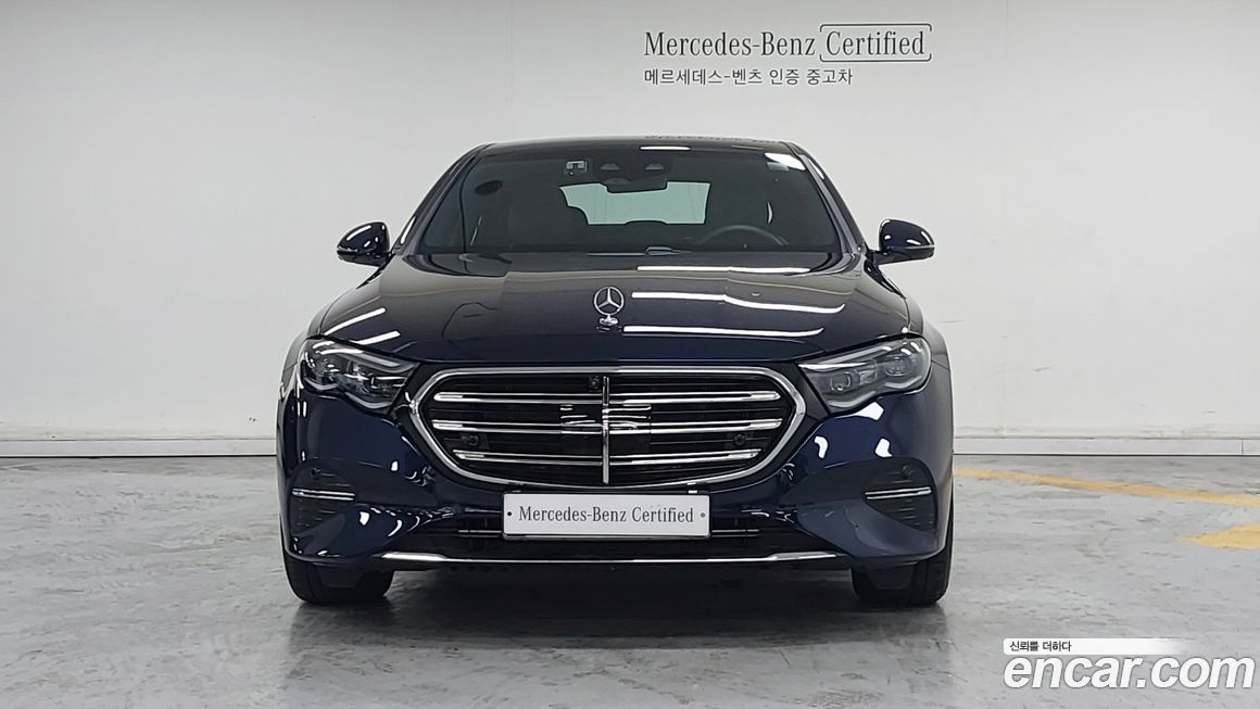 Mercedes-Benz E-Class 2025
