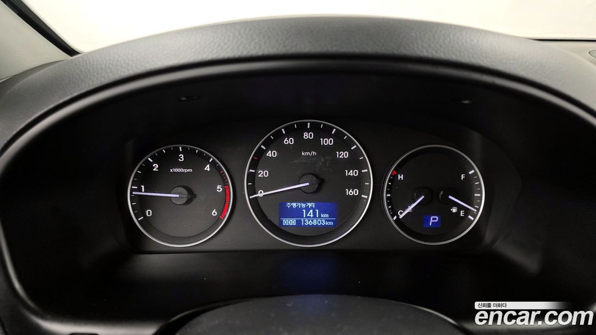 Hyundai Starex 2019
