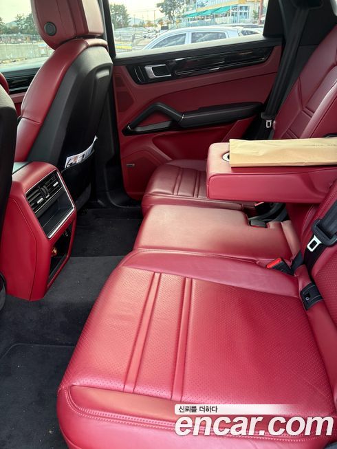 Porsche Cayenne 2019