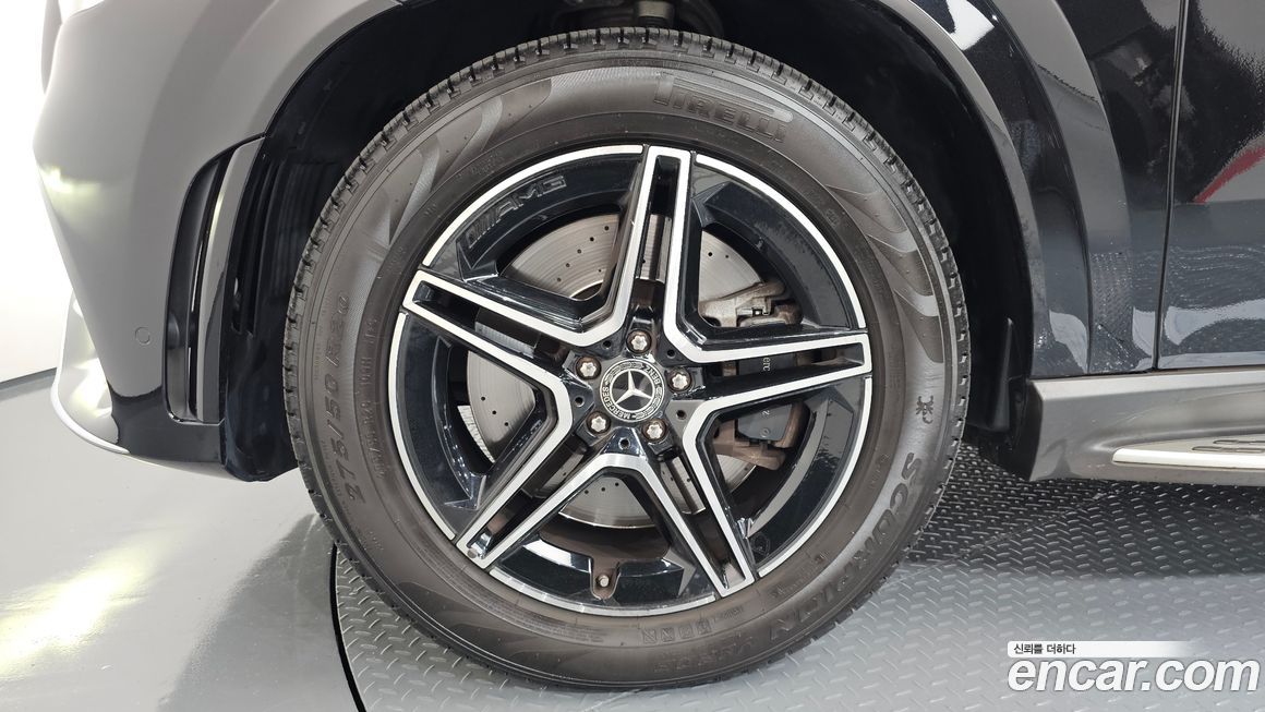 Mercedes-Benz GLE-Class 2021