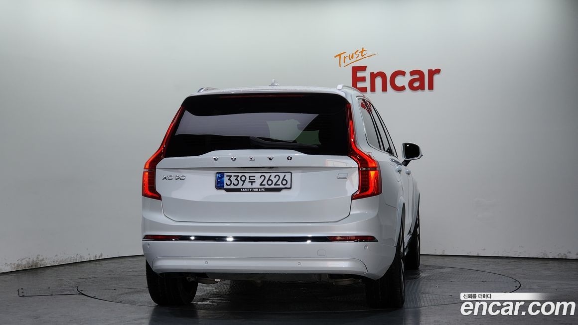 Volvo XC90 2024