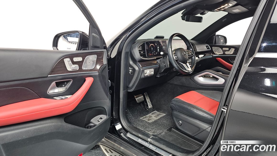 Mercedes-Benz GLE-Class 2021