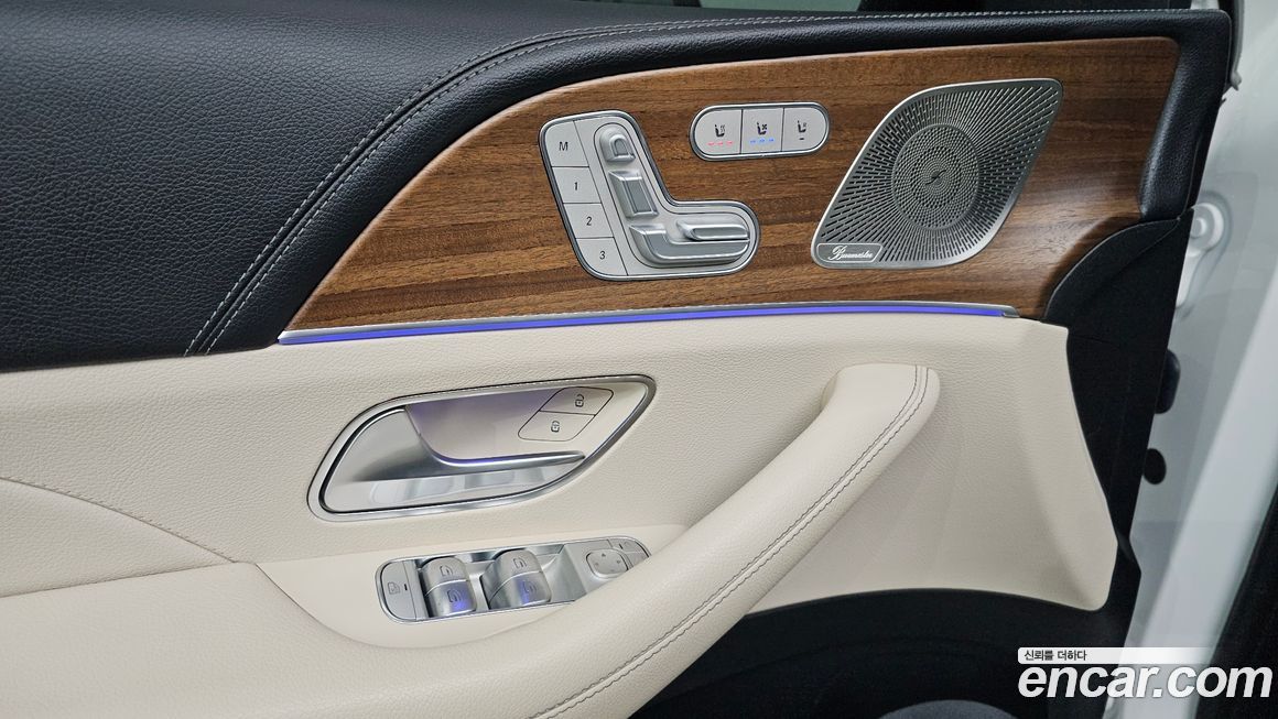 Mercedes-Benz GLS-Class 2021