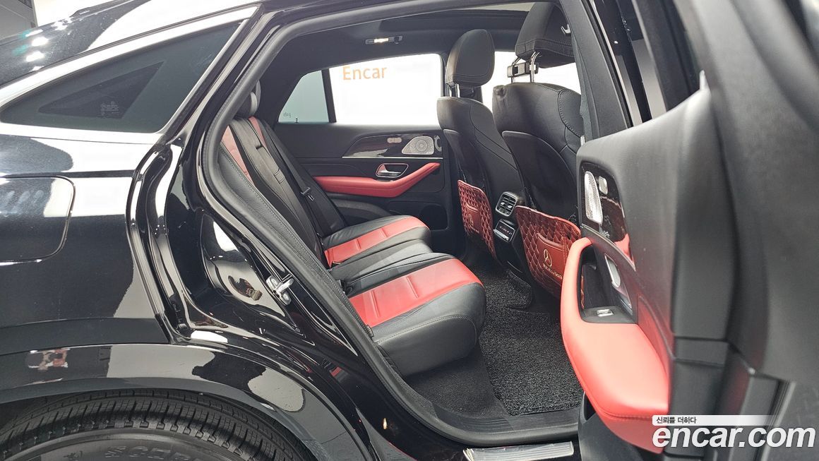 Mercedes-Benz GLE-Class 2021