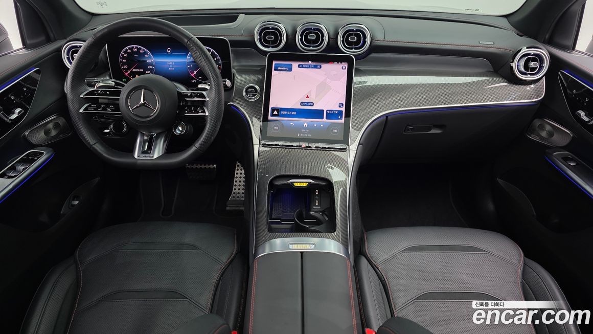 Mercedes-Benz GLC-Class 2025