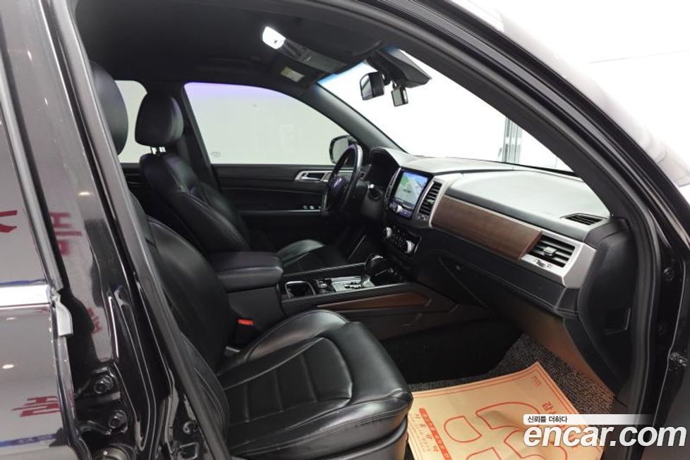 KG_Mobility_Ssangyong Rexton 2018