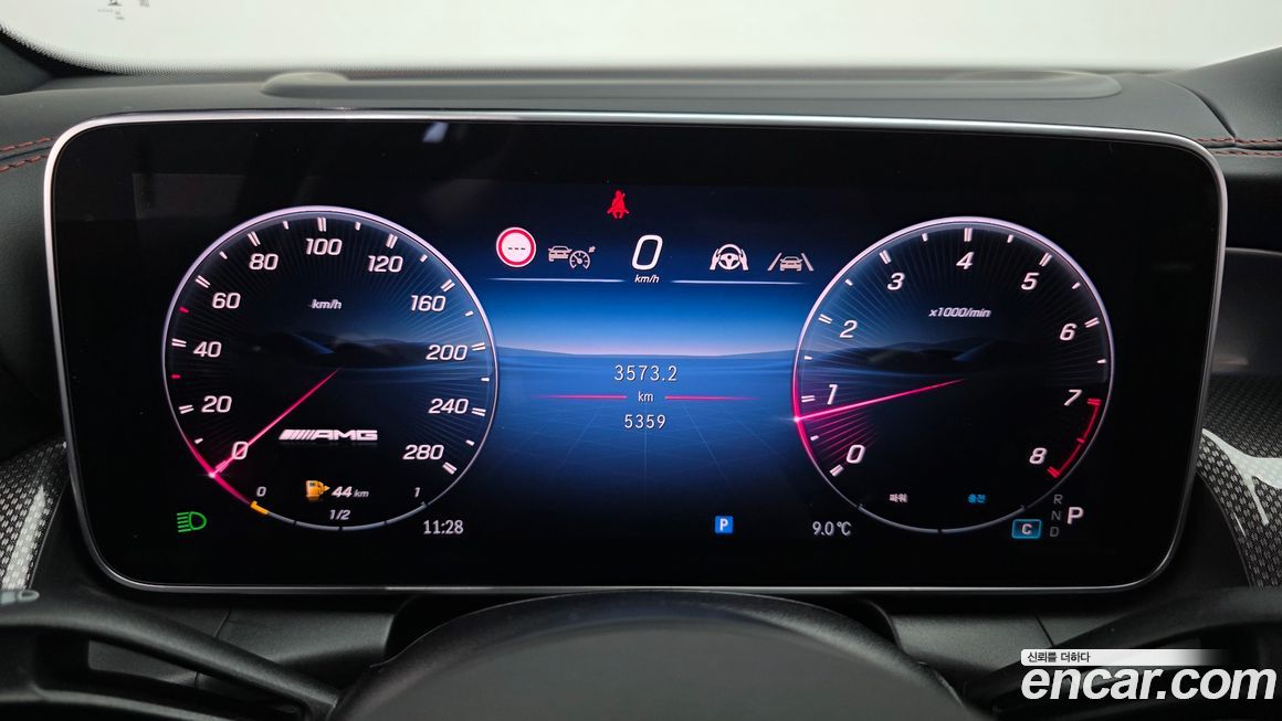 Mercedes-Benz GLC-Class 2025