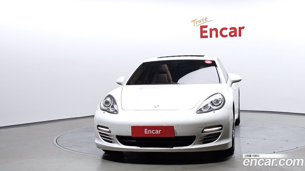 Porsche Panamera 2011