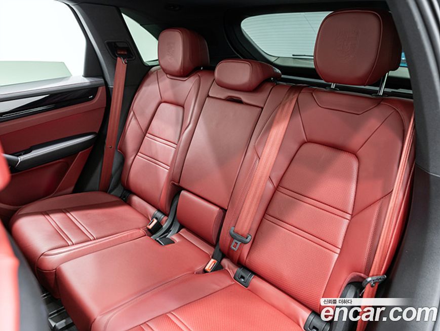 Porsche Cayenne 2023