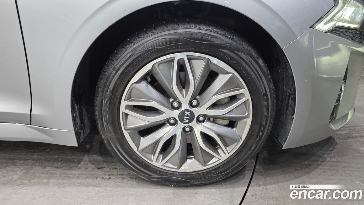 Kia K5 2021
