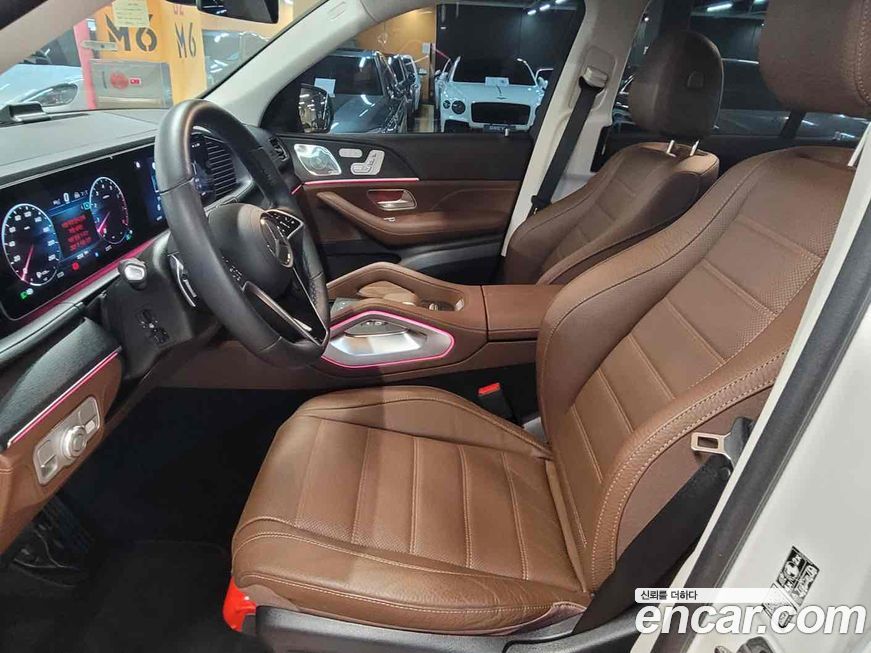 Mercedes-Benz GLE-Class 2025