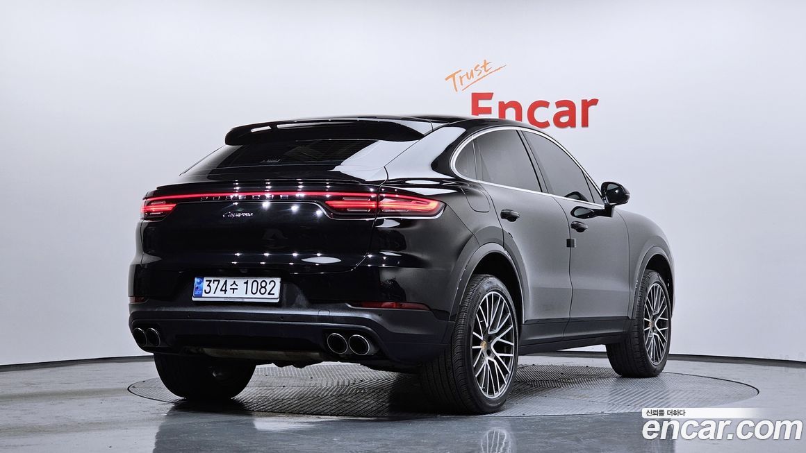 Porsche Cayenne 2023