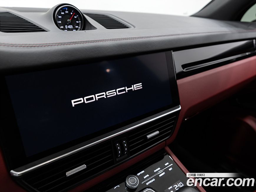 Porsche Cayenne 2023