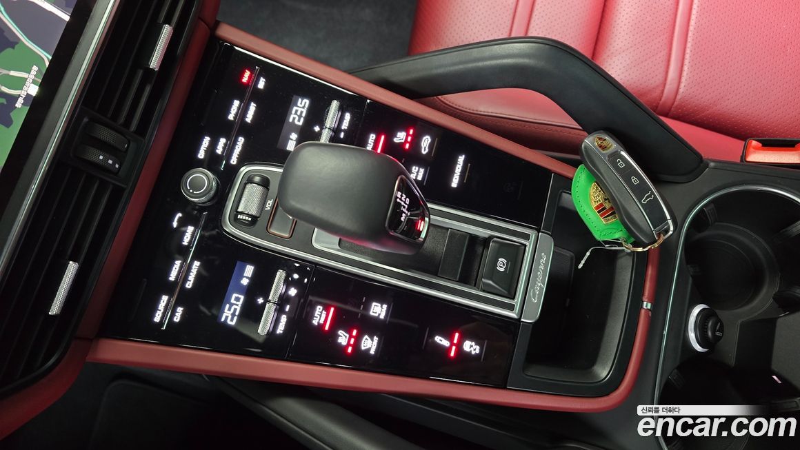 Porsche Cayenne 2023