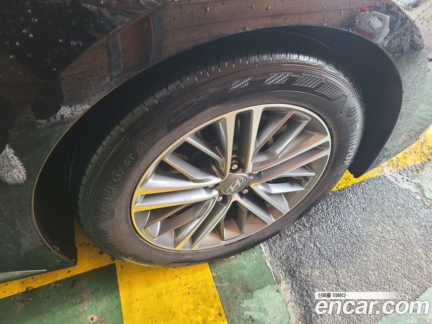 Hyundai Grandeur 2017