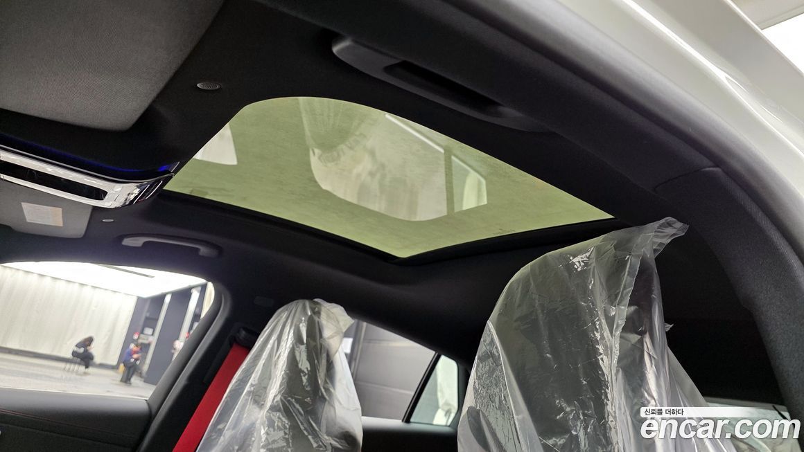 Mercedes-Benz GLC-Class 2026