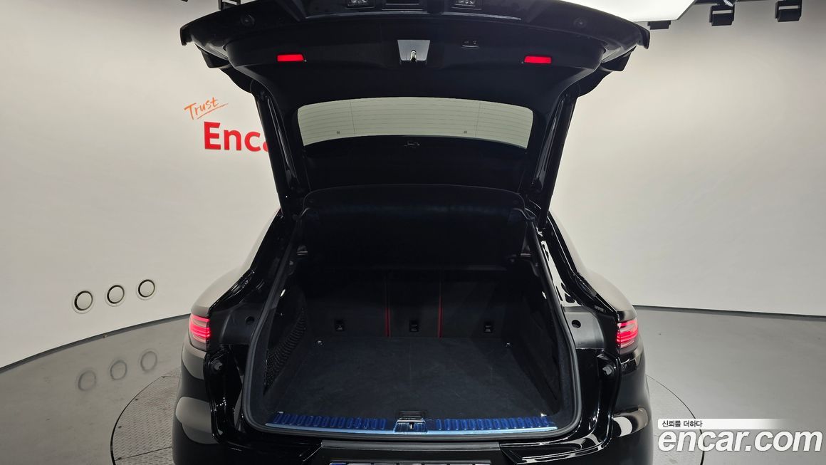 Porsche Cayenne 2023