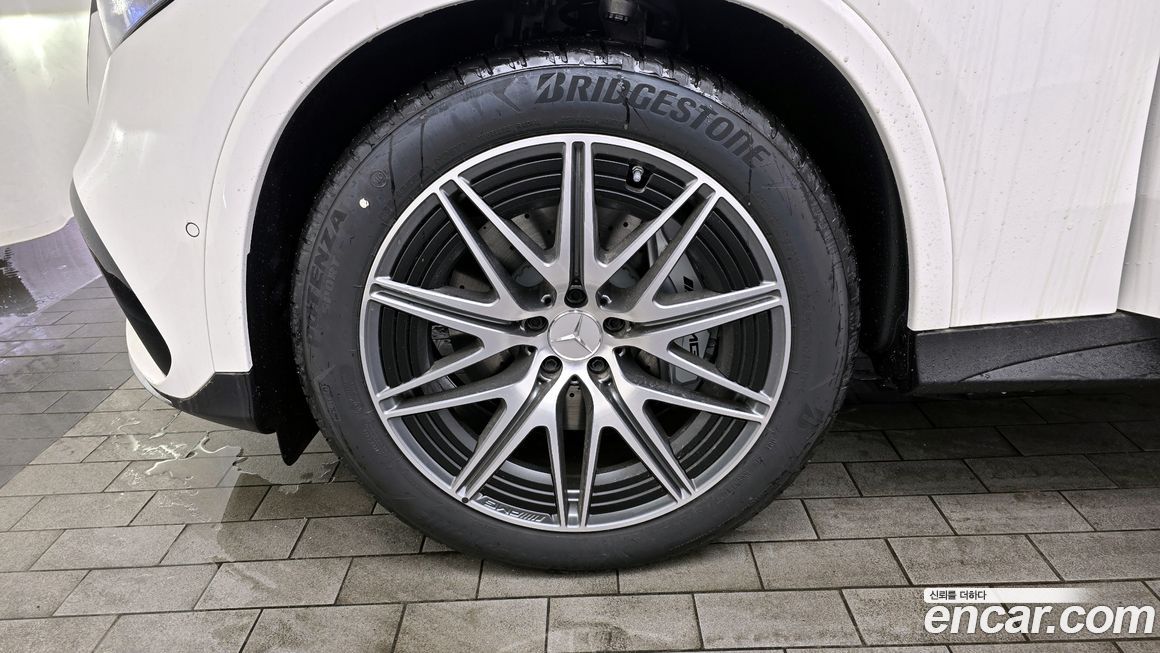 Mercedes-Benz GLC-Class 2026