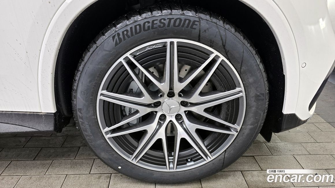 Mercedes-Benz GLC-Class 2026