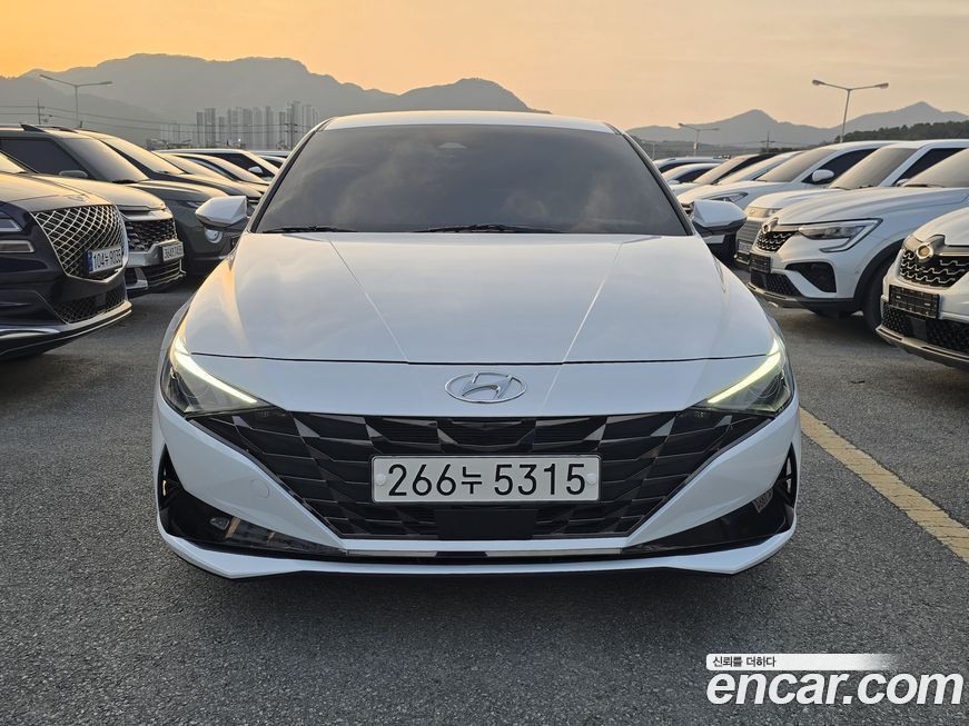 Hyundai AVANTE 2023