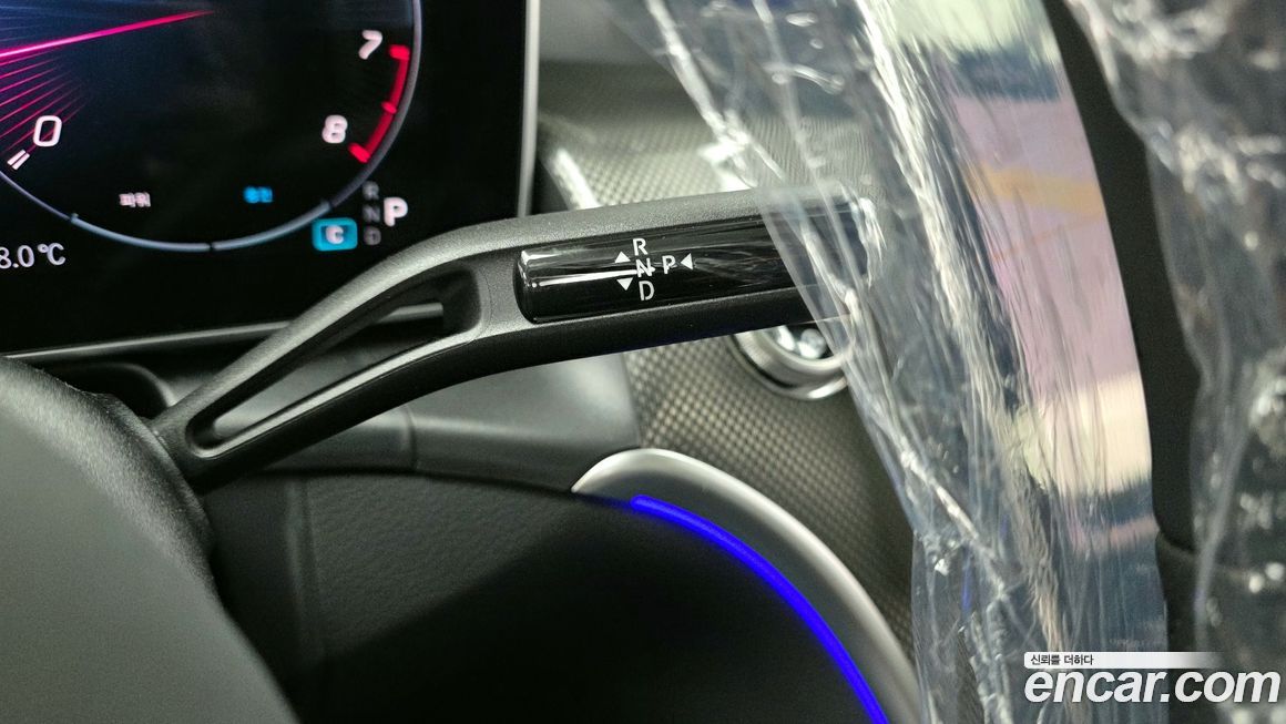 Mercedes-Benz GLC-Class 2026