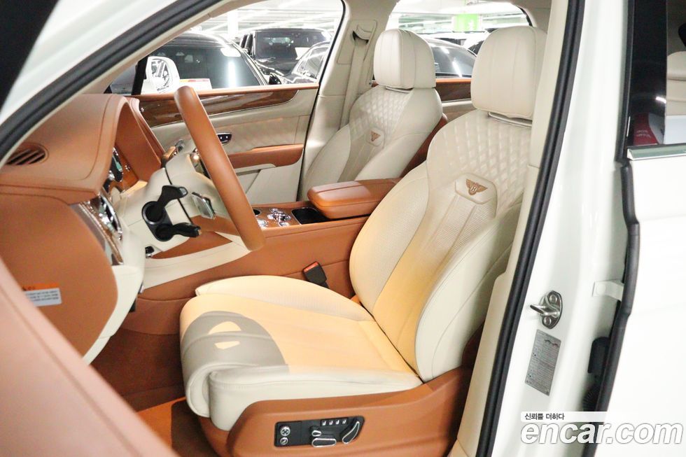 Bentley Bentayga 2022