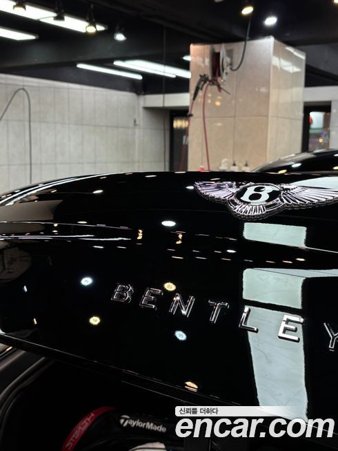 Bentley Flying Spur 2021