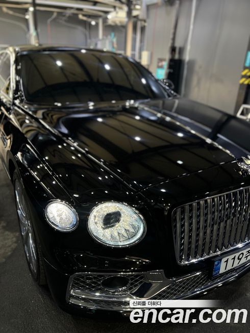 Bentley Flying Spur 2021