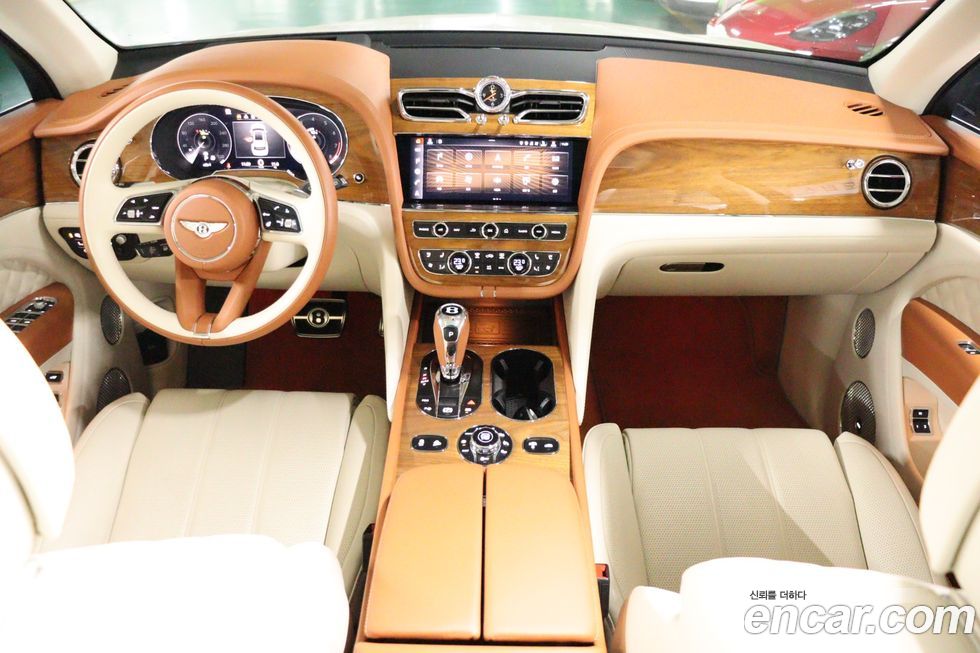 Bentley Bentayga 2022