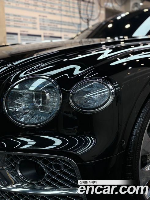 Bentley Flying Spur 2021