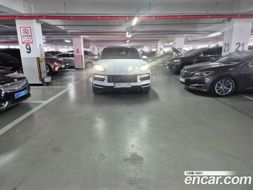 Porsche Cayenne 2024