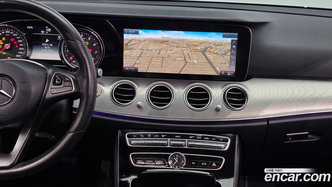 Mercedes-Benz E-Class 2018