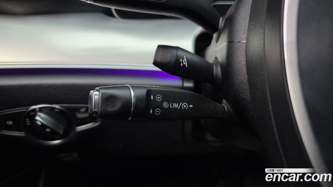 Mercedes-Benz E-Class 2018