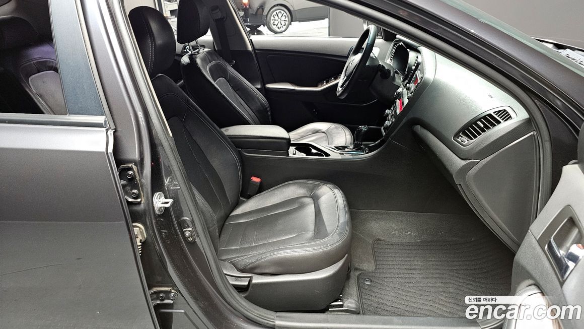 Kia K5 2012