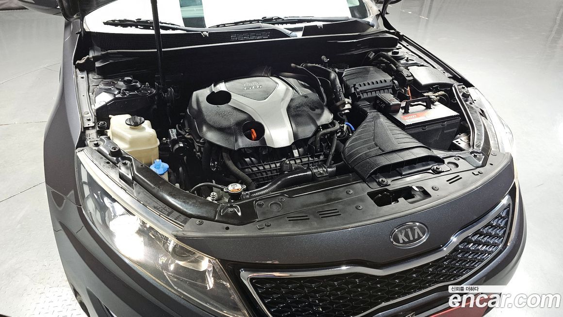 Kia K5 2012