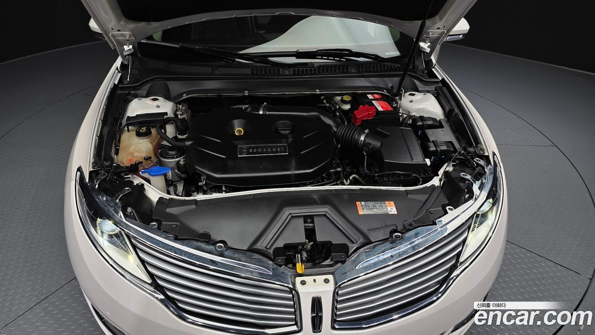 Lincoln MKZ 2015