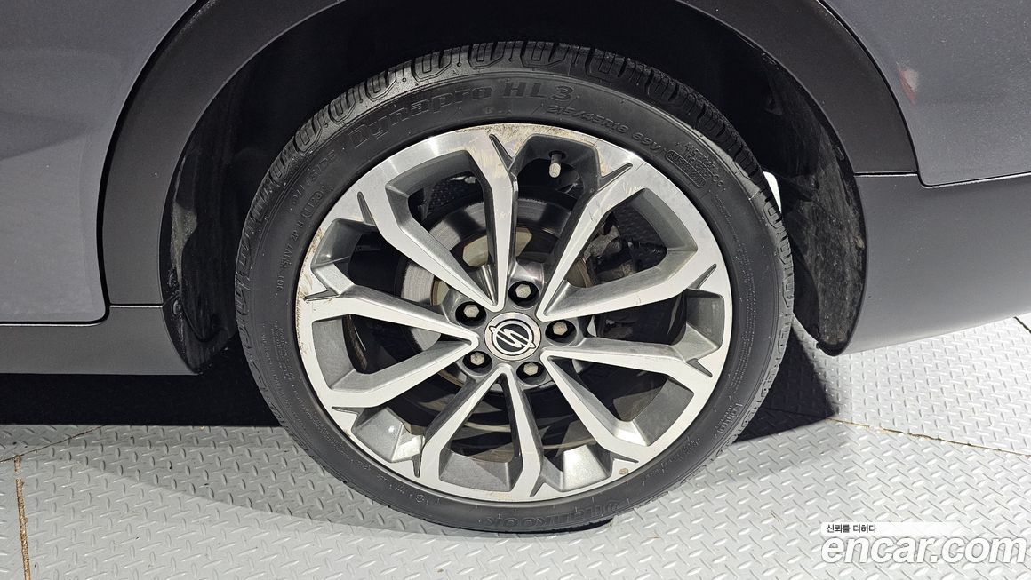 KG_Mobility_Ssangyong TIBOLI 2017